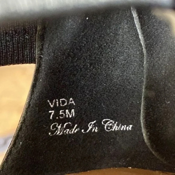 Donald J Pliner Black Leather Vida Strech Strappy Sandals Womens 7.5M - Picture 10 of 12